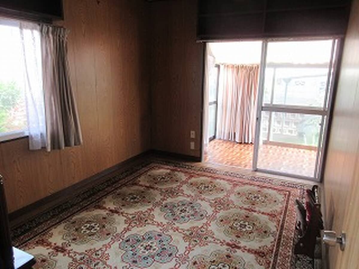 1970s wood house