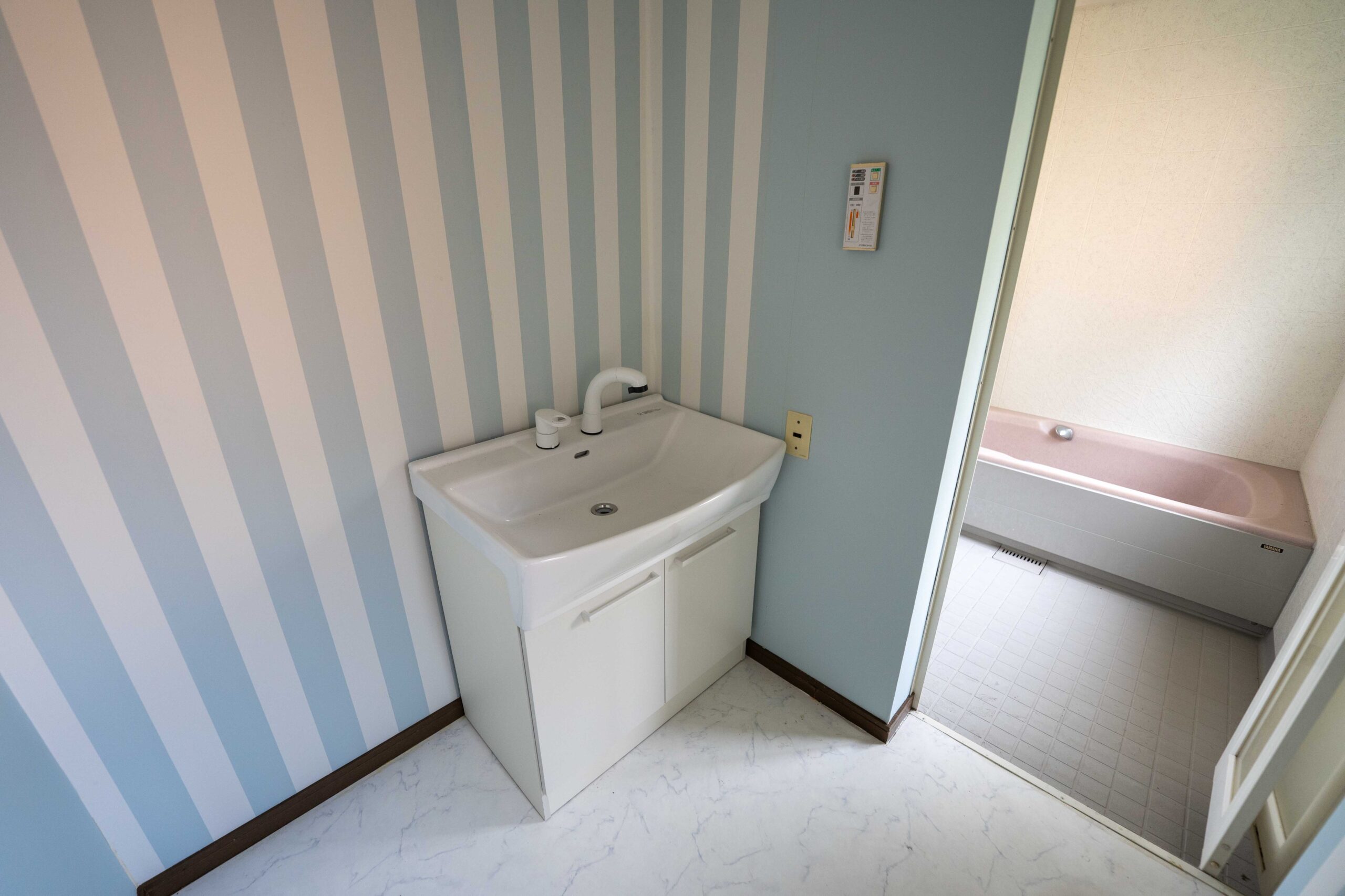 1920s wood house, 12-min walk to station, Toyama