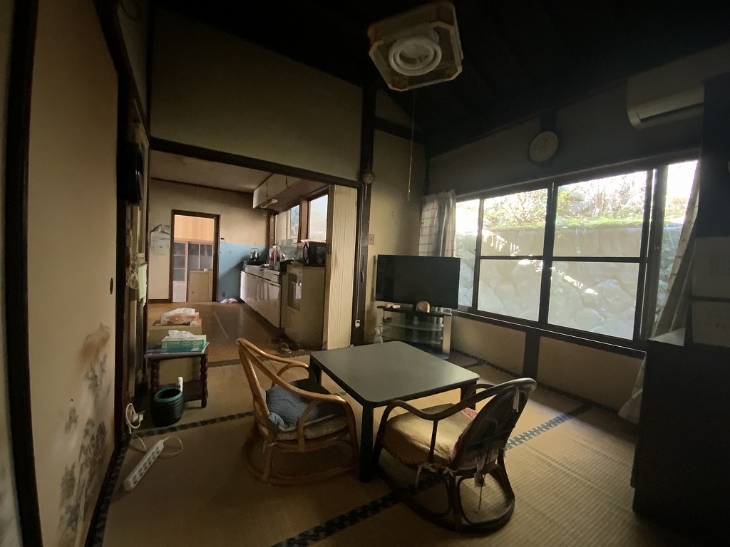 1950s wood house, 5-min walk to station, Yamaguchi