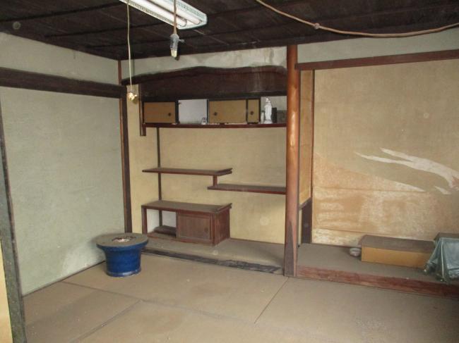 1870s wood house, 15-min walk to station, Okayama