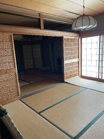 1970s wood house, 15-min walk to station, Hyogo