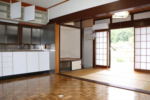 No.372 Kamitsutsuuga (Sale)