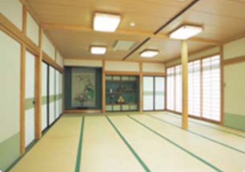 Wood house on a large plot in Urada, Tokamachi