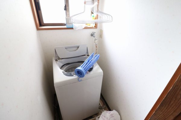 1970s wood house, 10-min walk to station, Shimane
