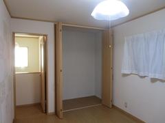 1990s wood house, 10-min walk to station, Shizuoka