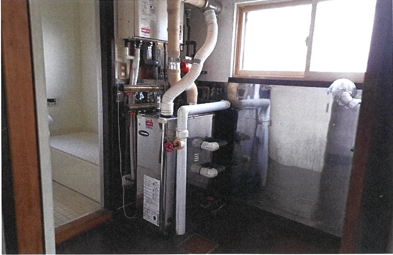1990s wood house, 14-min walk to station, Aomori