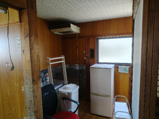 1950s wood house near the coast in Satsumasendai, Kagoshima