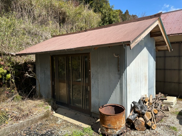 1970s wood house in Hyogo