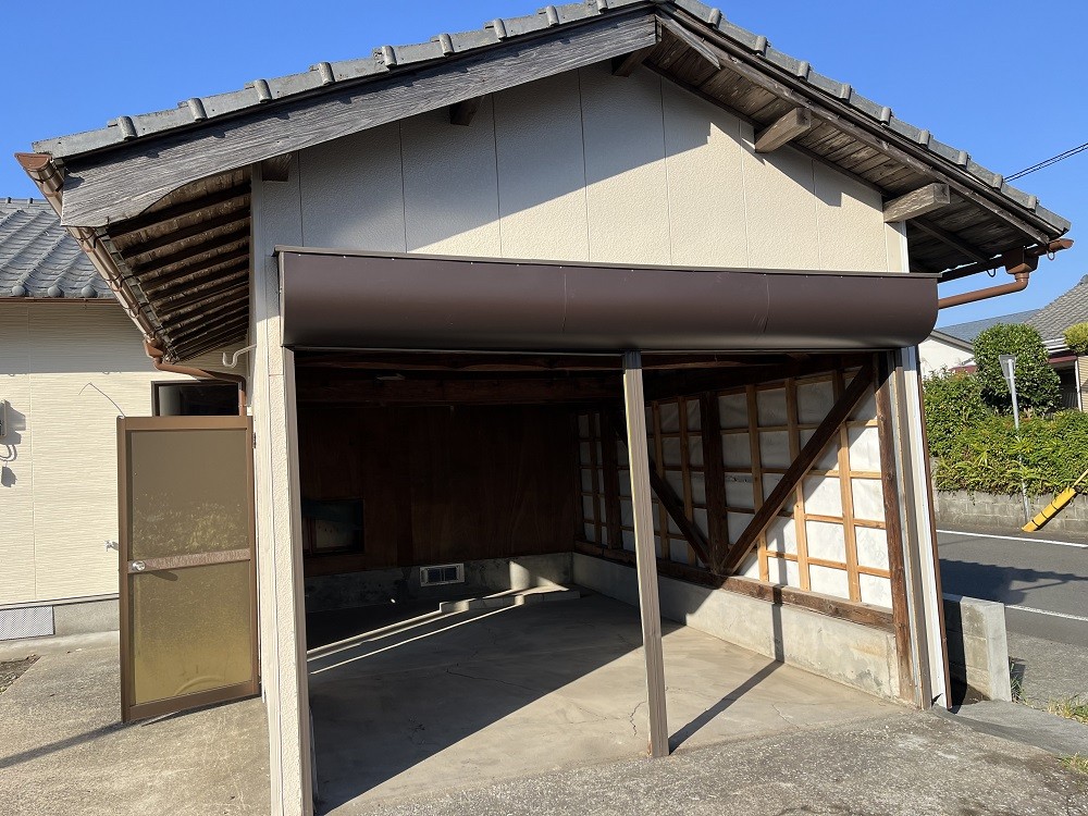 1960s wood house, 12-min walk to station, Ibusuki, Kagoshima