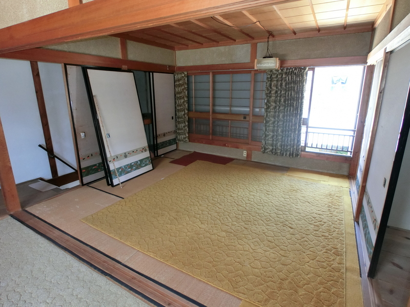 1950s wood house in Kochi
