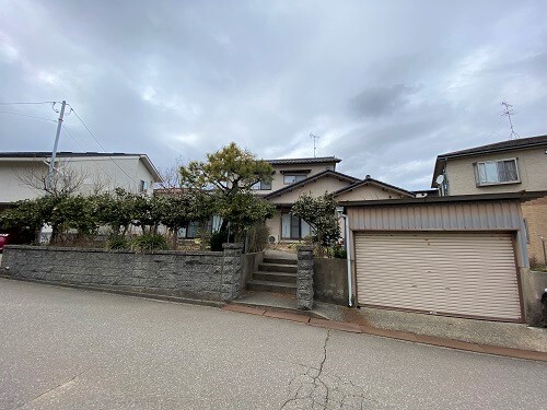 1980s wood house in Ishikawa