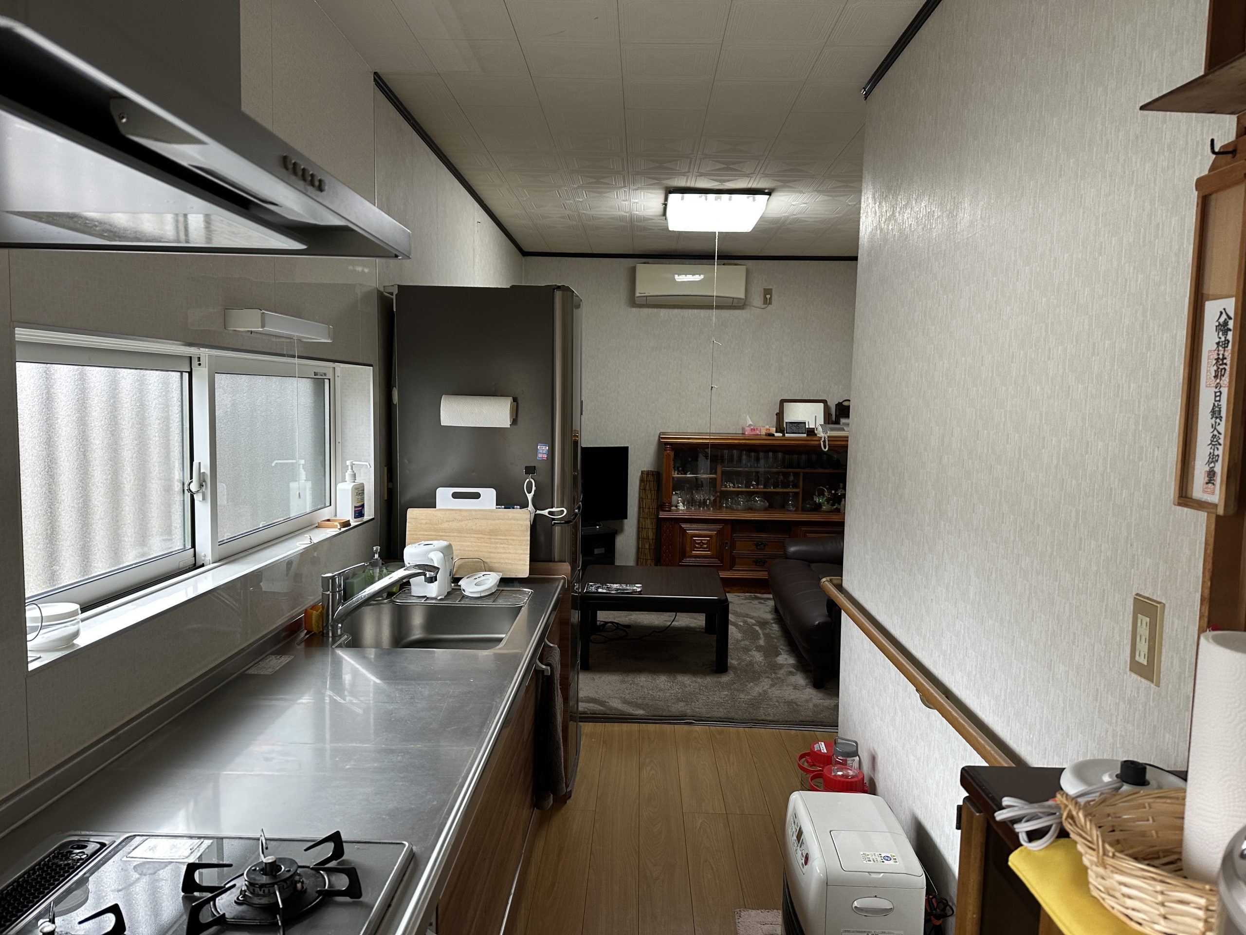 1990s wood house, 9-min walk to station, Gifu