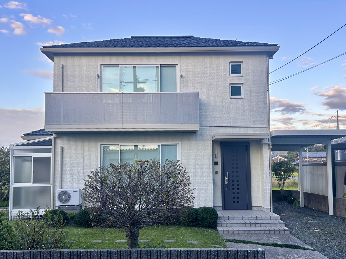 2000s steel-frame house, 17-min walk to station, Fukui