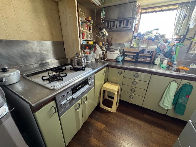 1970s wood house, 14-min walk to station, Tokamachi, Niigata