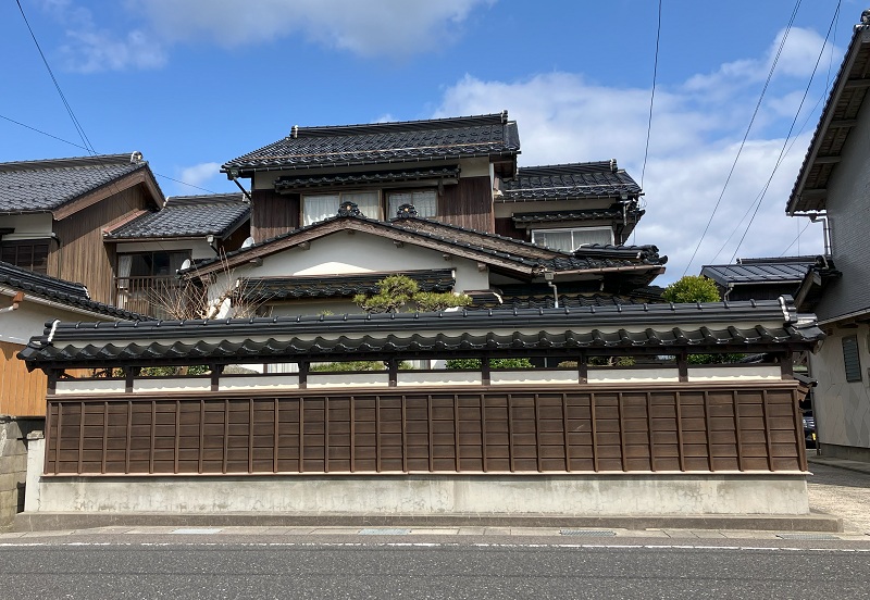 1970s wood house, 10-min walk to station, Tottori