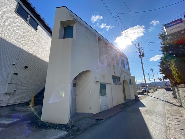 1970s steel-frame house in Kuji