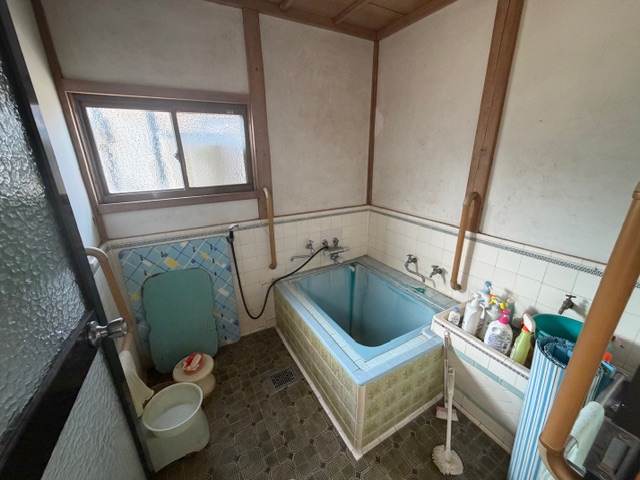 Wood house in Ehime
