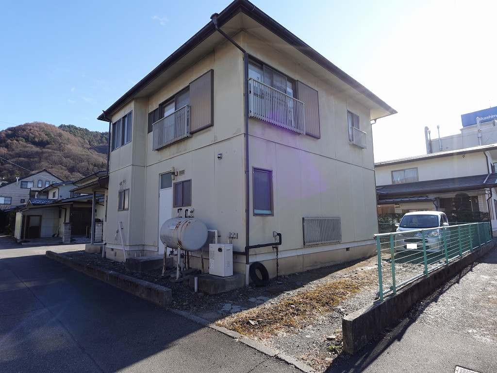 1980s steel-frame house, 17-min walk to station, Nagano