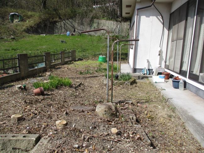 1980s wood house, 17-min walk to station, Okayama