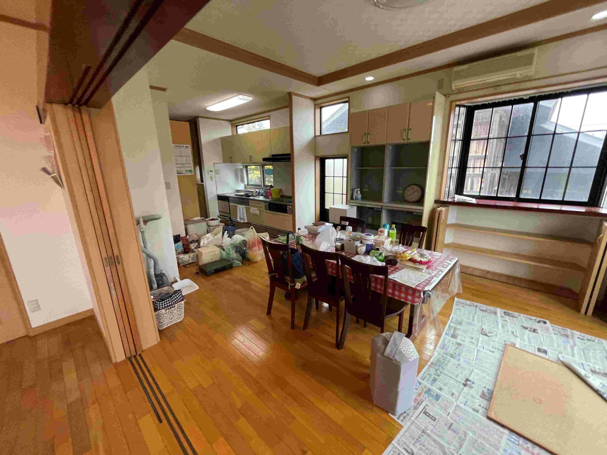 2000s wood house on a large plot in Kitakami