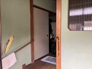 1970s wood house, 6-min walk to station, Shimane