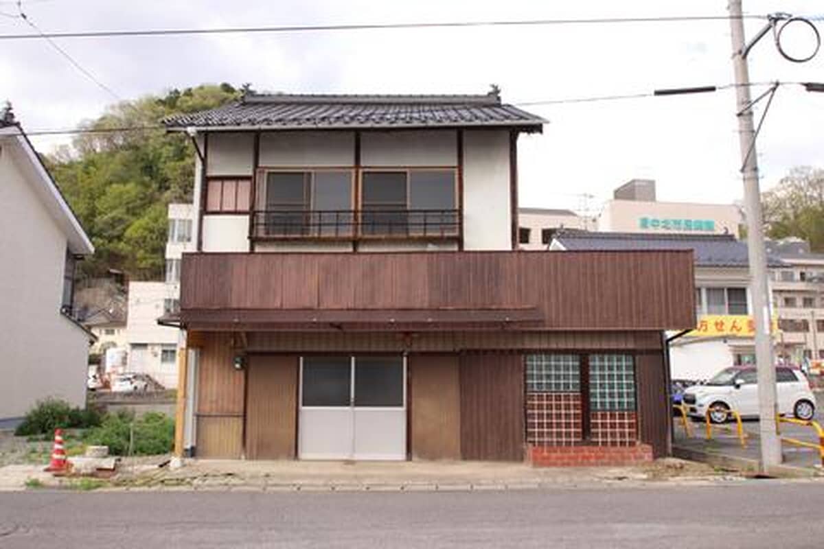 1950s wood house, 18-min walk to station, Hiroshima
