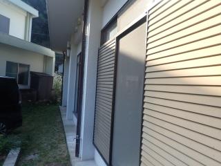 1980s concrete house, 15-min walk to station, Oita
