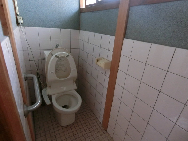 1960s wood house in Aki