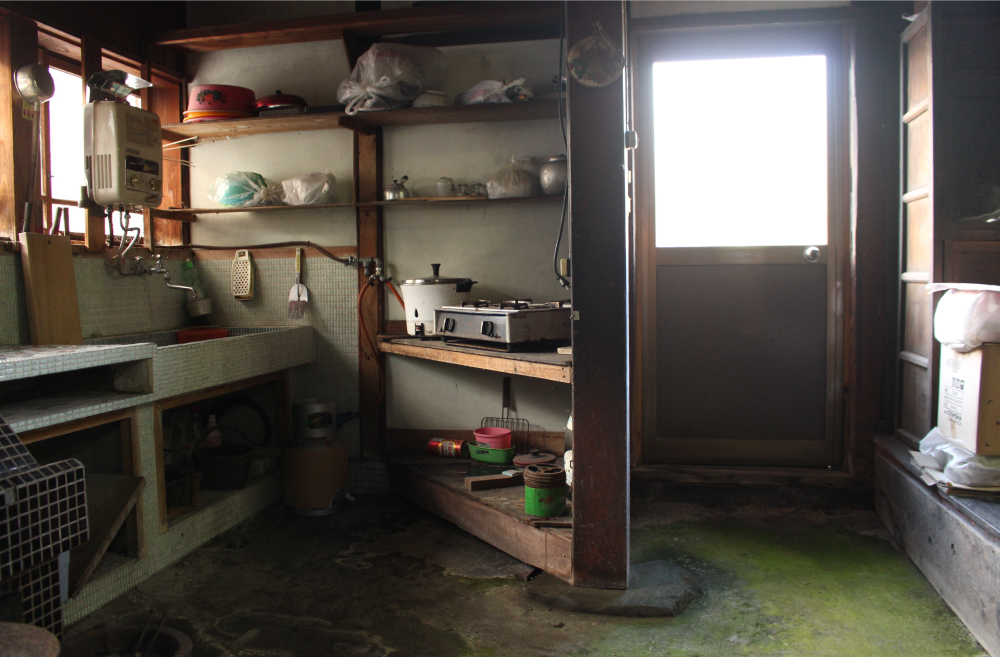 Wood house in Shiga