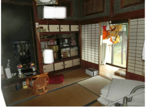 1940s wood house, 20-min walk to station, Kitakata, Yusui