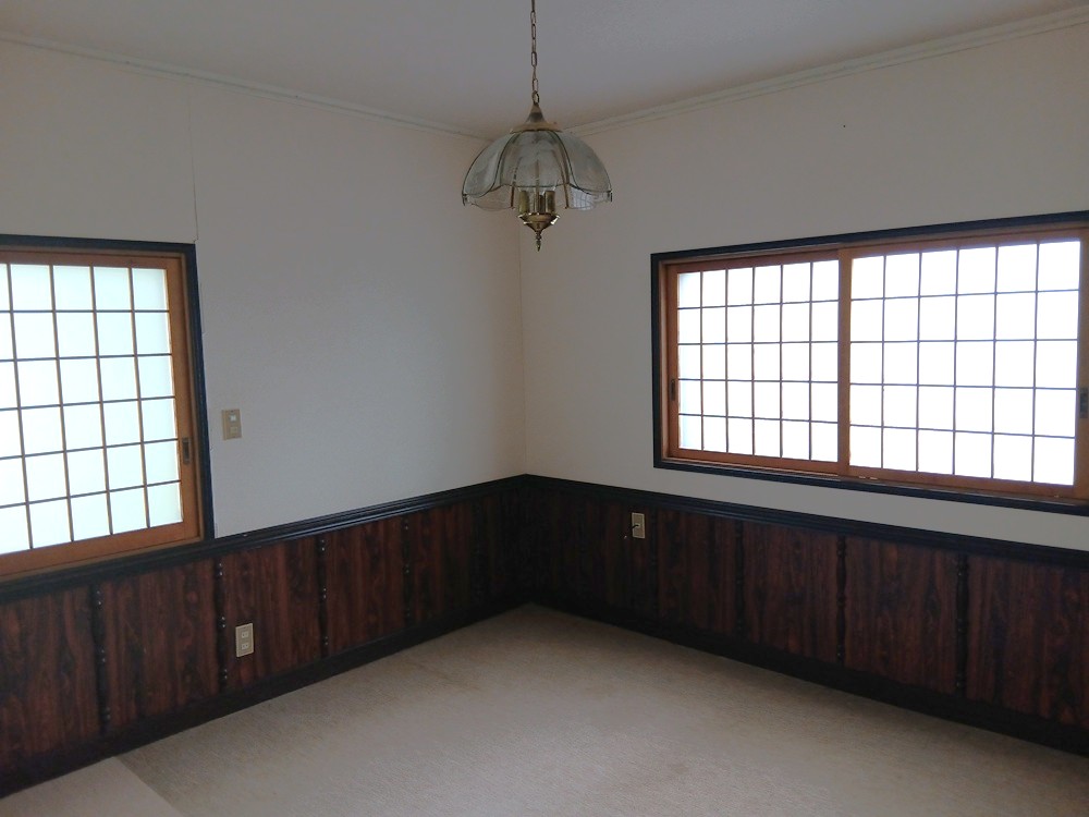 1980s wood house, 5-min walk to station, Iwate