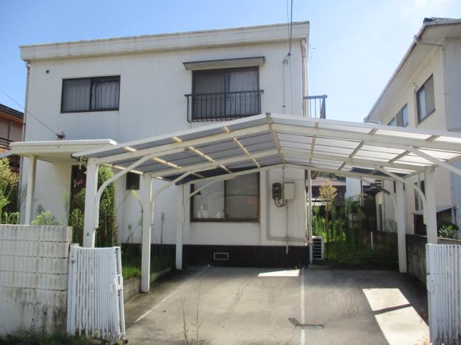 1980s concrete house, 20-min walk to station, Okayama