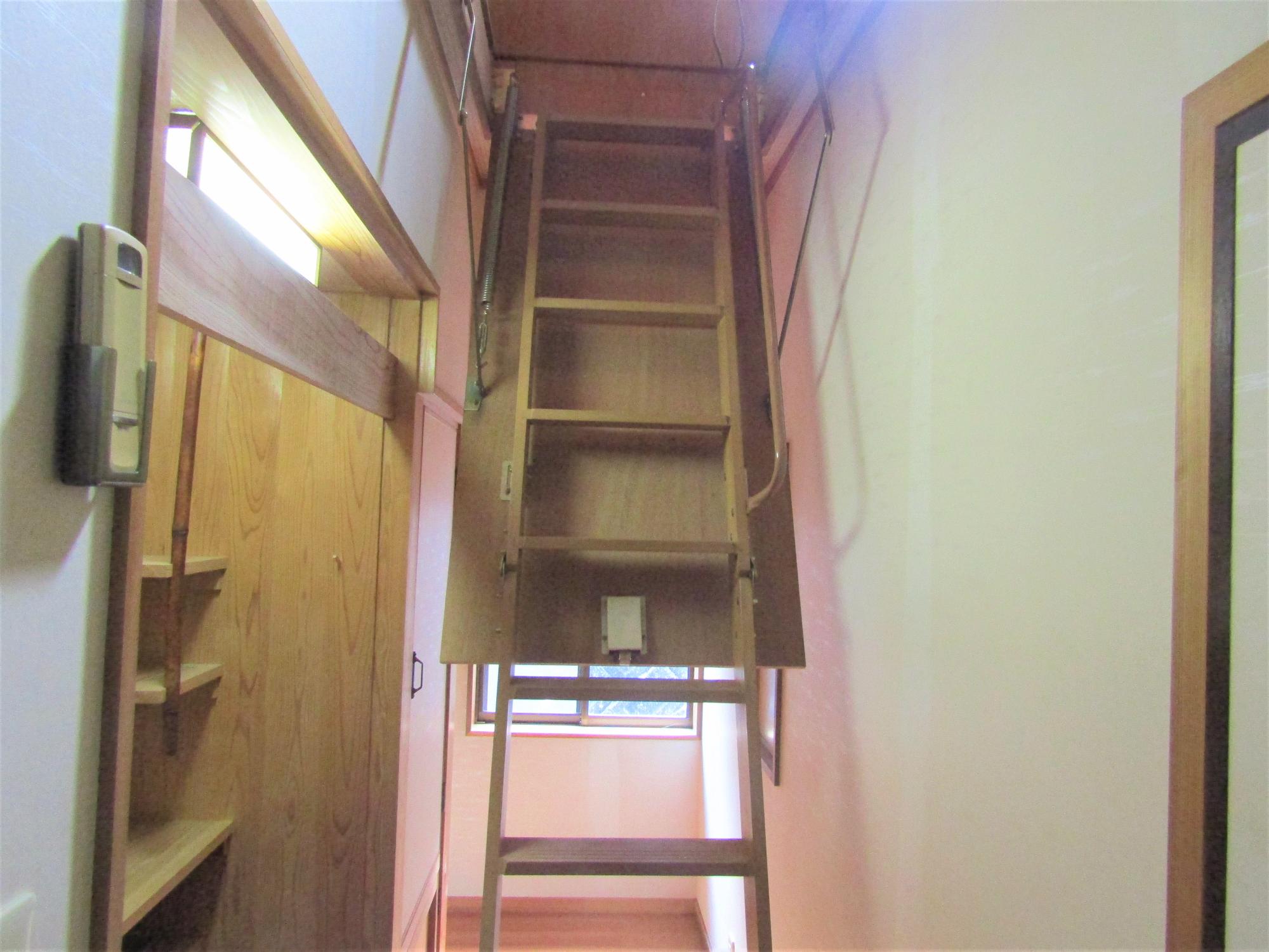 ★NEW A-133 Well-lit property with many rooms and tea room ♪