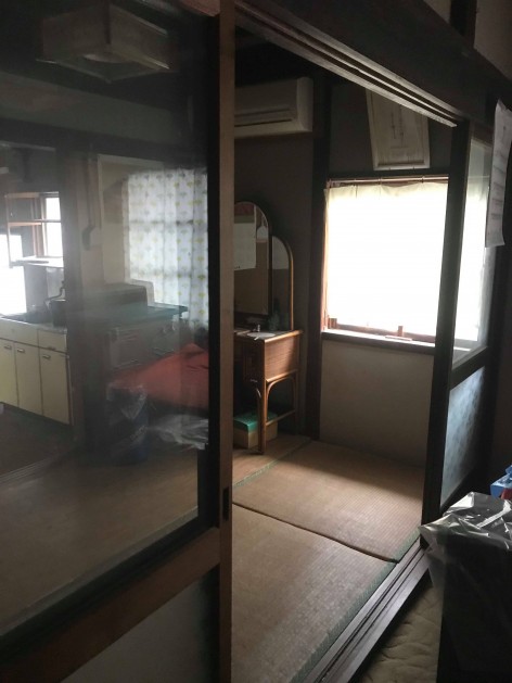 Wood house in Ehime