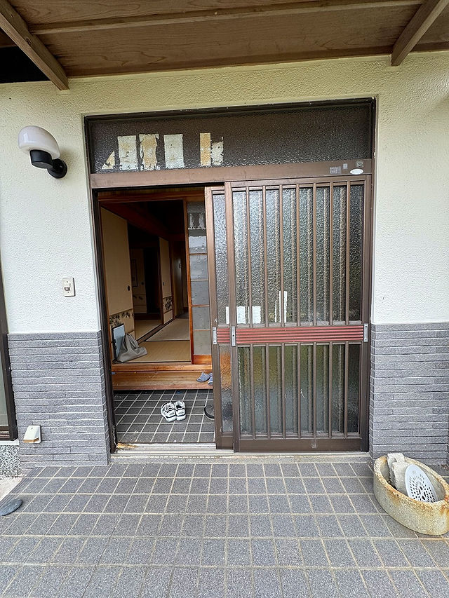 1980s wood house, 7-min walk to station, Mie