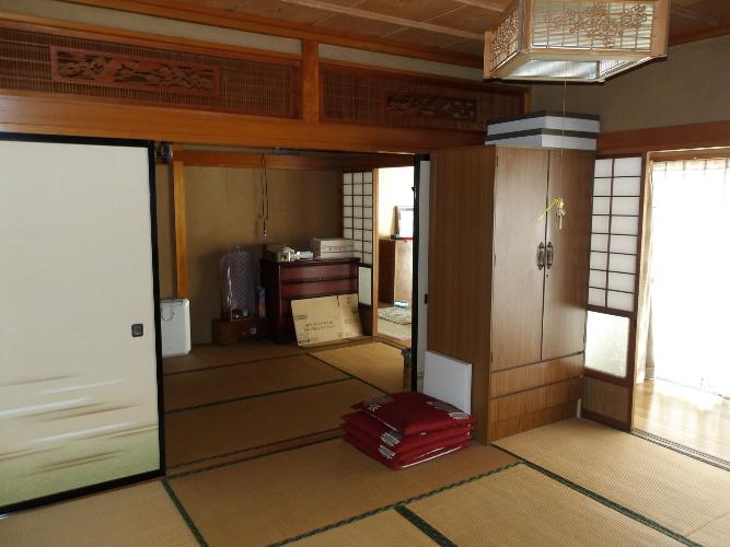 1970s wood house, 9-min walk to station, Tochigi
