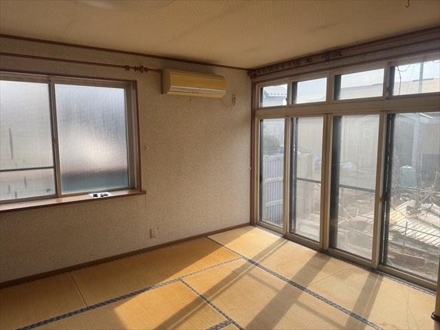 2000s wood house in Aomori