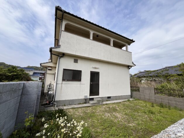 1980s wood house in Ehime
