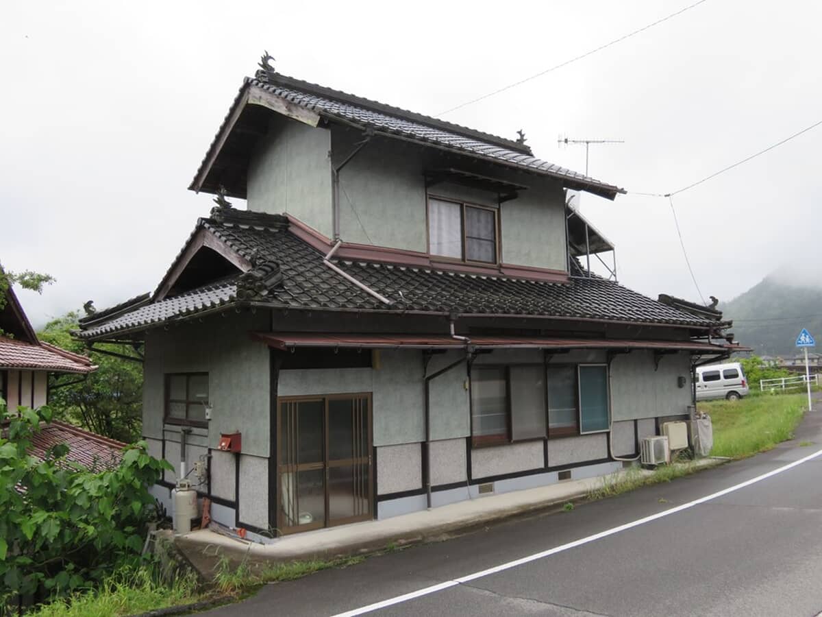 1970s wood house in Hiroshima