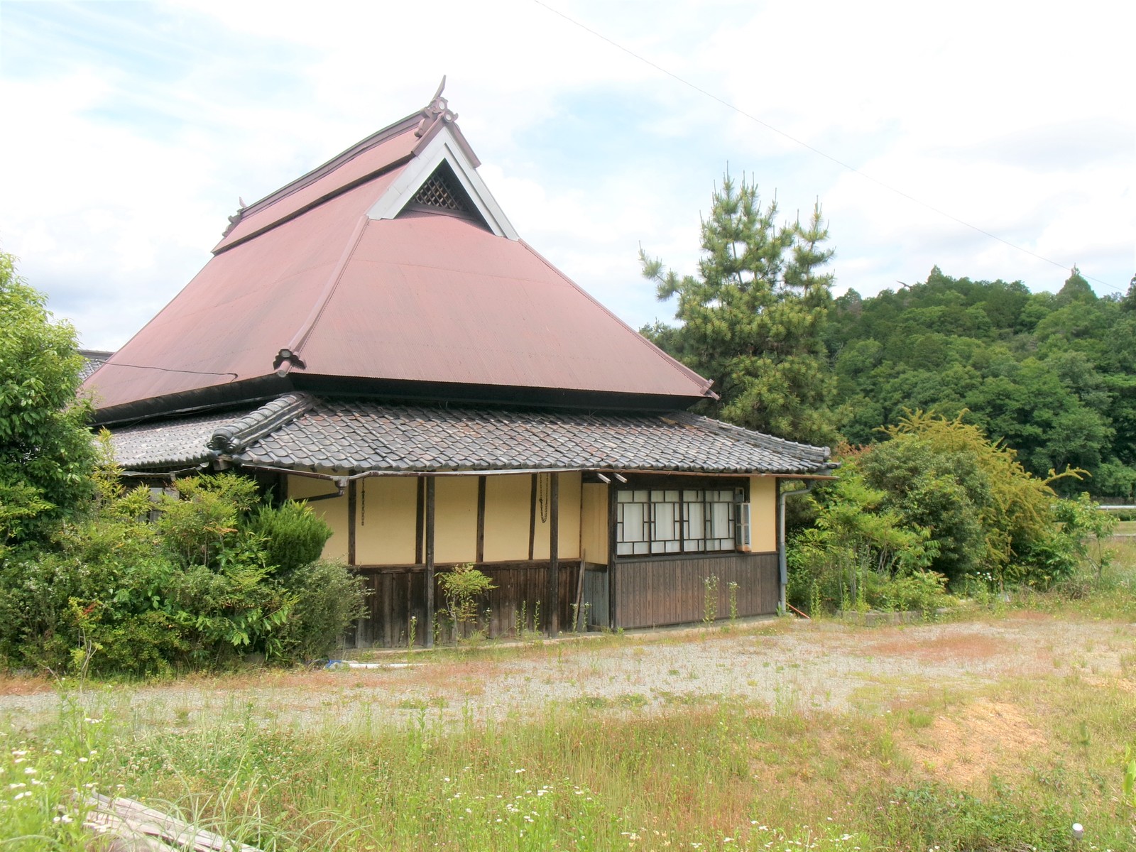 House on a large plot in Hyogo