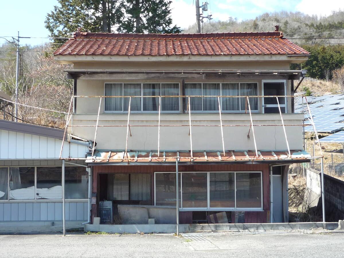 1970s wood house, 15-min walk to station, Hiroshima