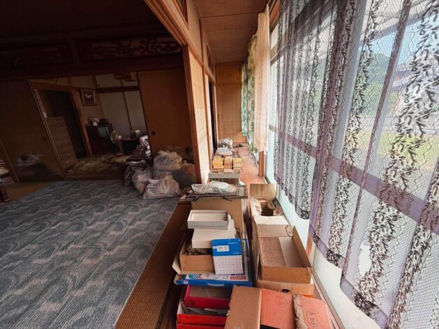 1970s wood house in Ehime