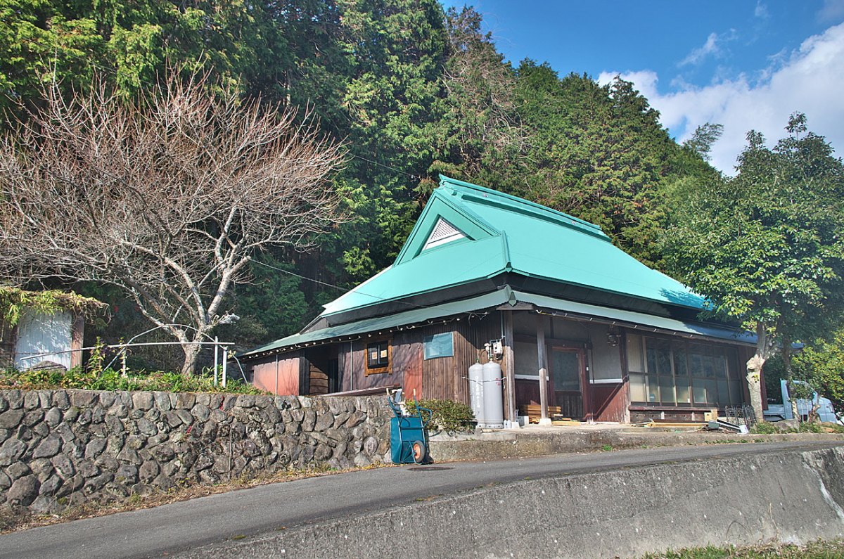Wood house in Hyogo