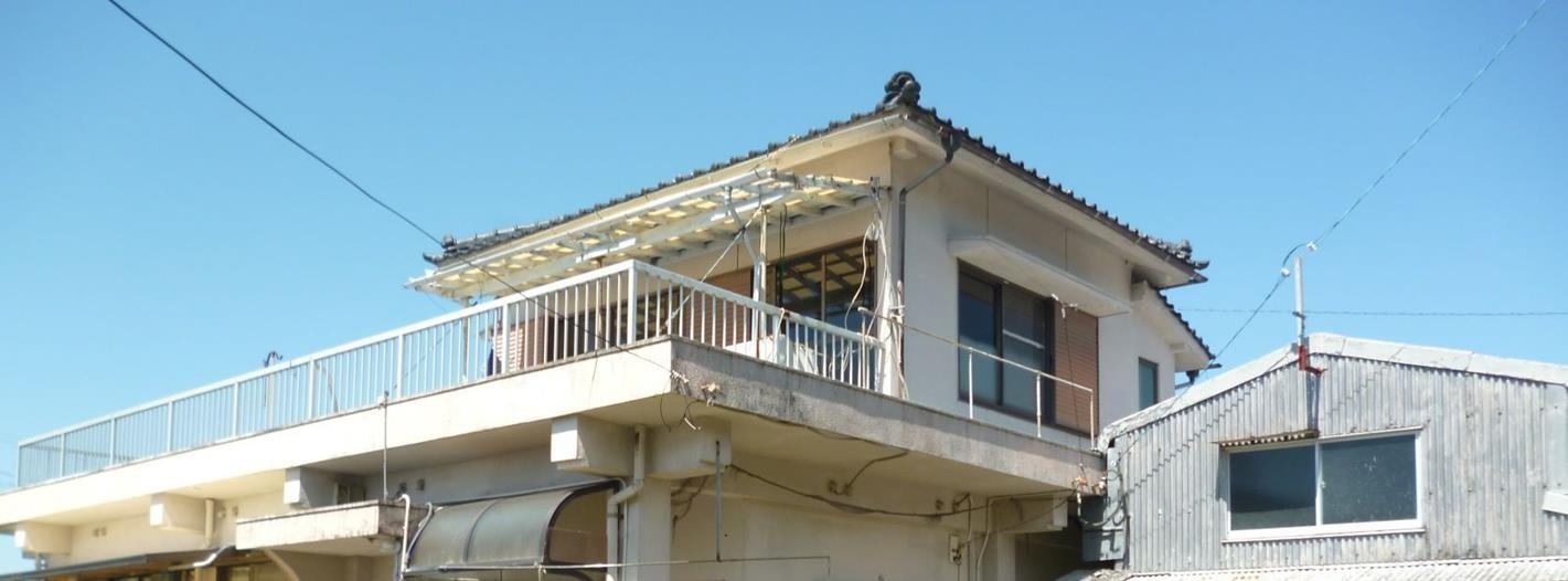 1980s concrete house, 14-min walk to station, Minato, Ichikikushikino