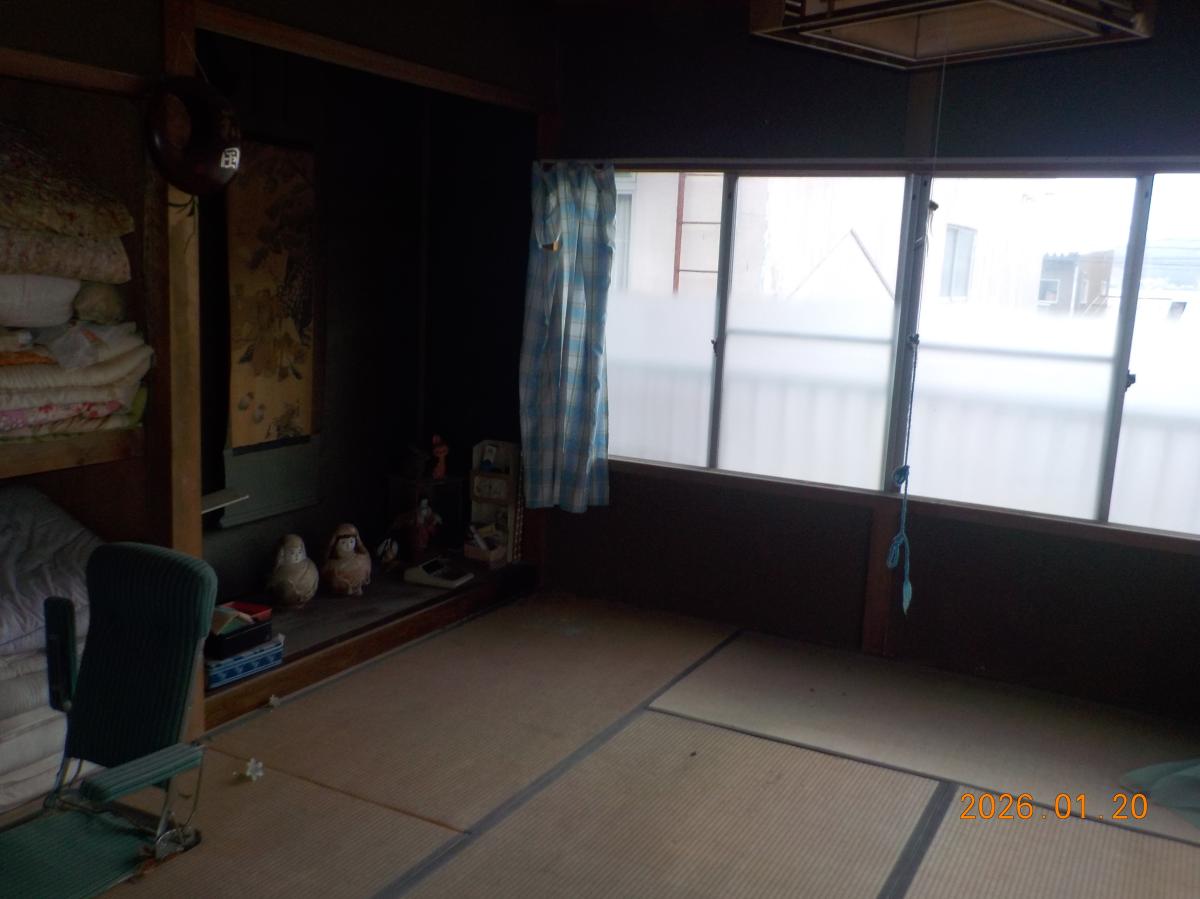 1970s wood house, 14-min walk to station, Miyazu, Kyoto