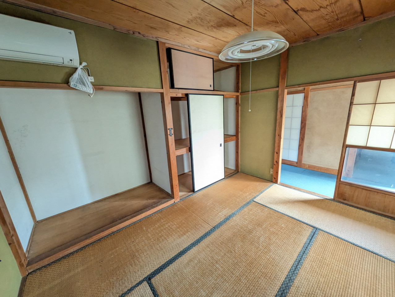 1980s wood house in Tochigi