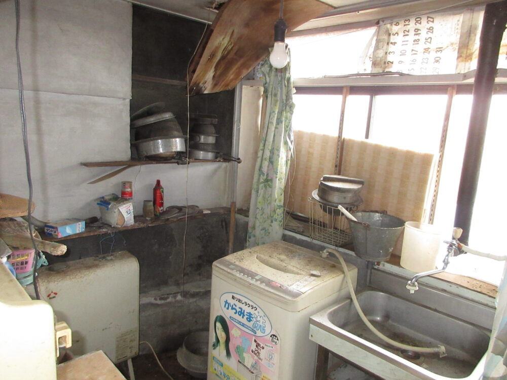 Wood house on a large plot in Iwate
