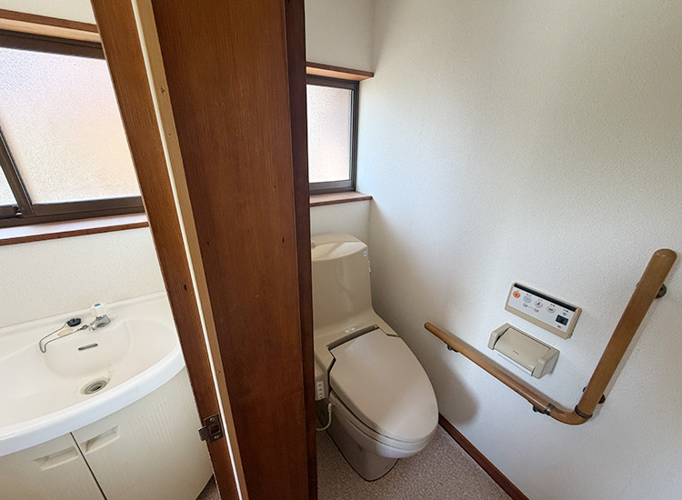 Wood house in Shimane