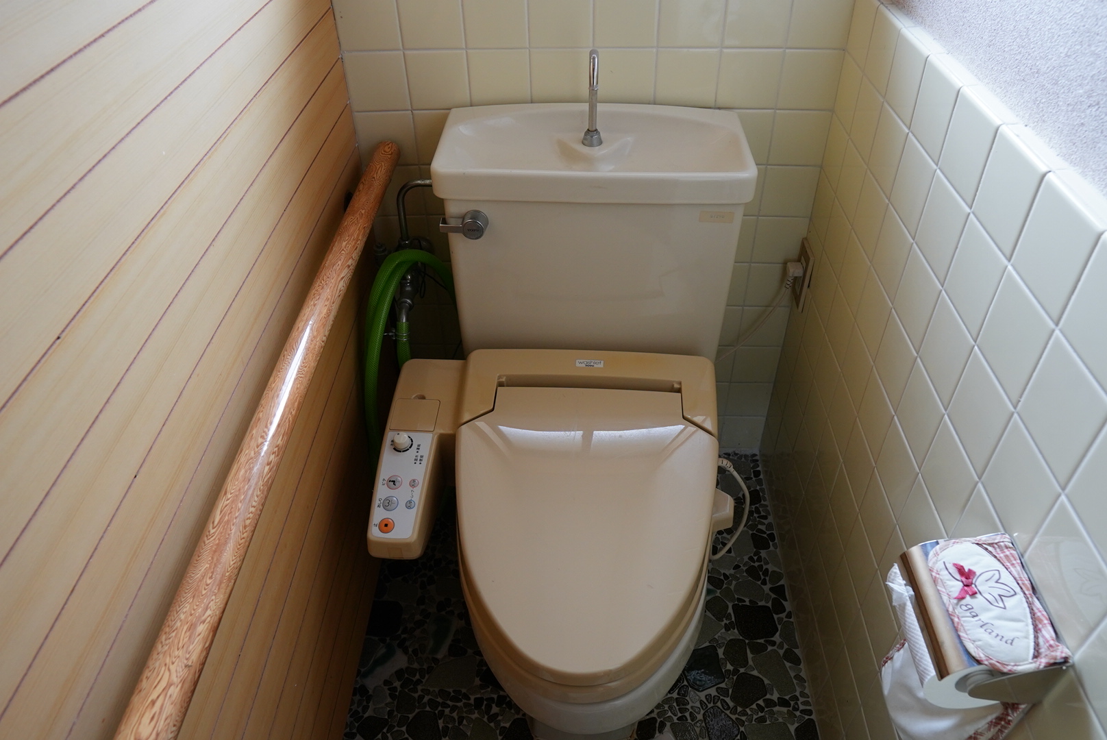 House, 11-min walk to station, Toyama