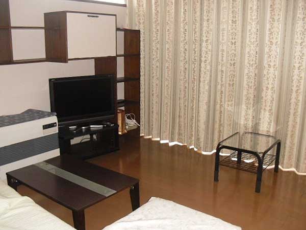 1960s wood house, 12-min walk to station, Iwate